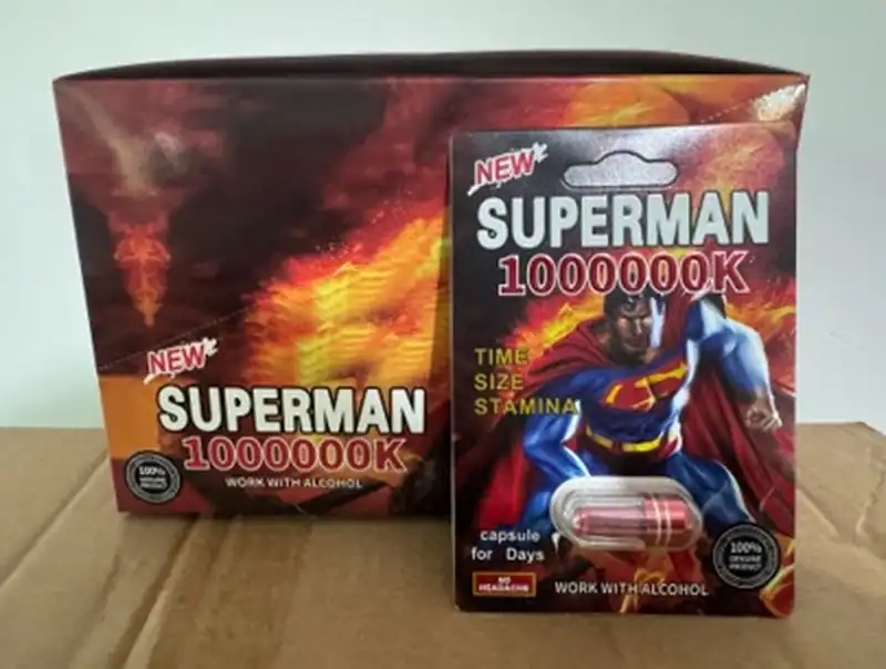 Superman - Red & Yellow Capsule Pack packaging
